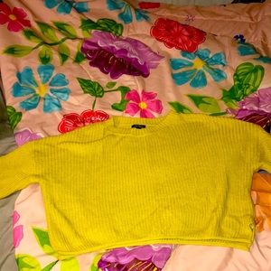 Yellow crop top worn one time